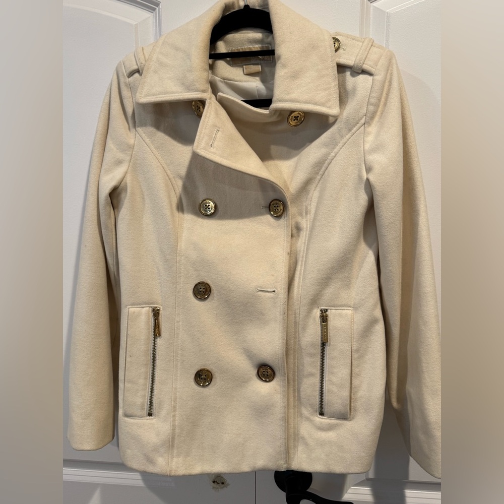 Michael Kors cream pea coat with gold double breasted buttons size 6.